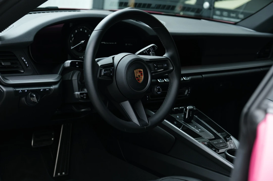2024 Porsche 992 Carrera S - Image 18 of 31