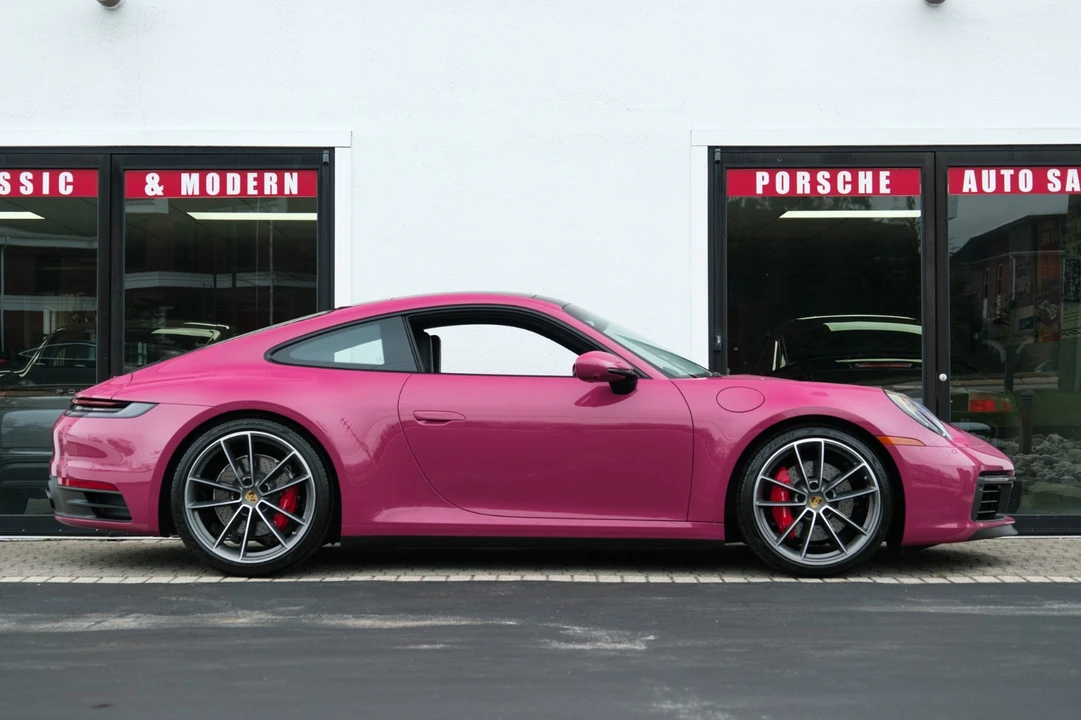 2024 Porsche 992 Carrera S - Image 12 of 31