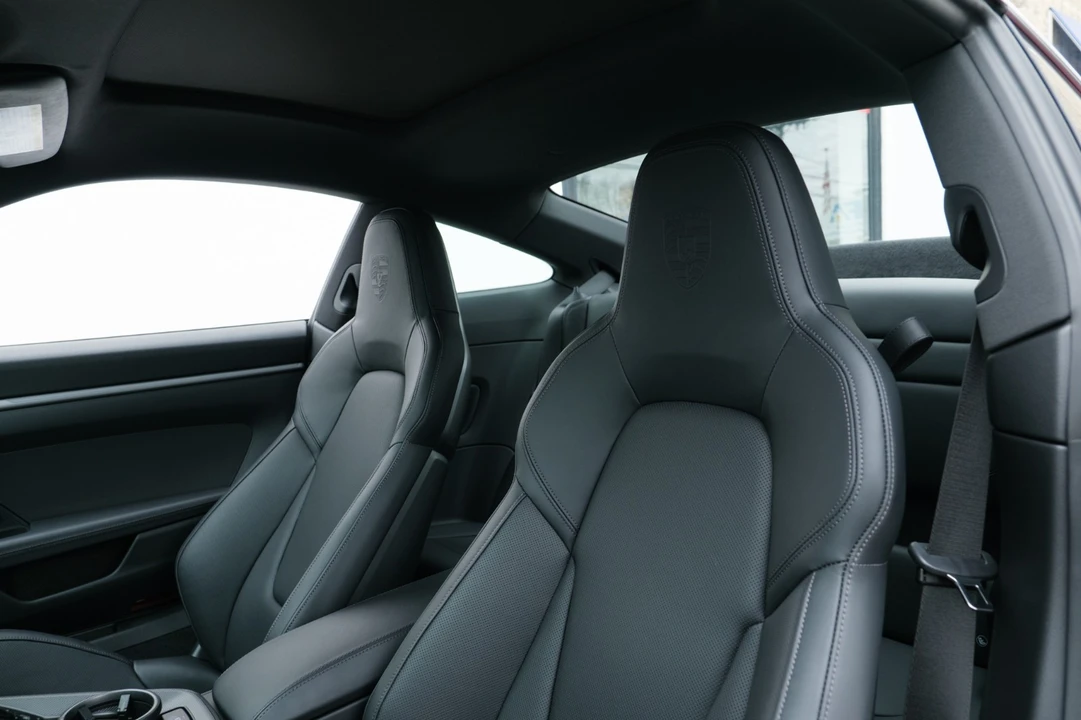 2024 Porsche 992 Carrera S - Image 20 of 31