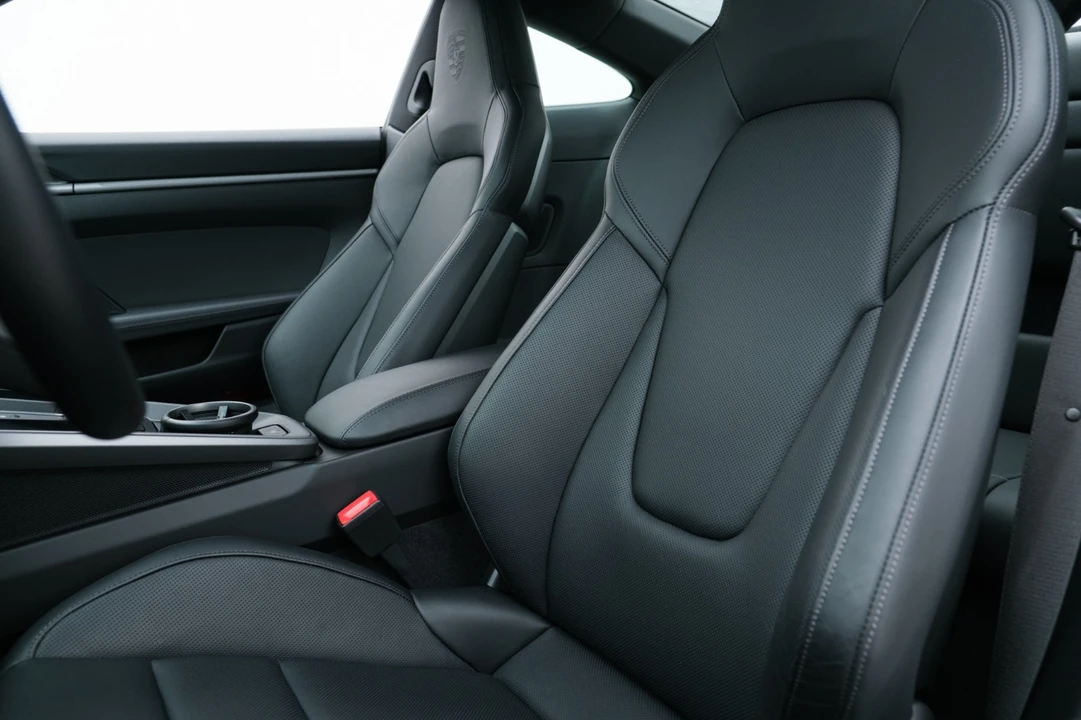 2024 Porsche 992 Carrera S - Image 21 of 31