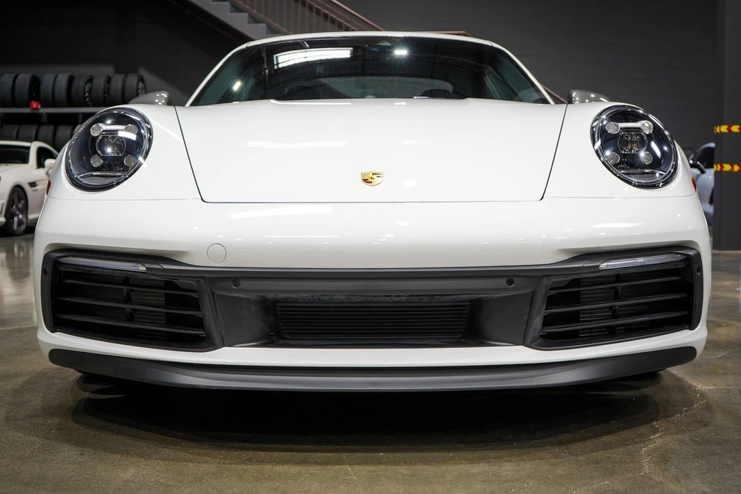 2024 Porsche 992 Carrera T - Image 8 of 21