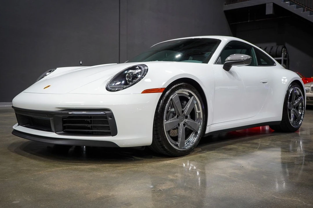 2024 Porsche 992 Carrera T - Image 10 of 21