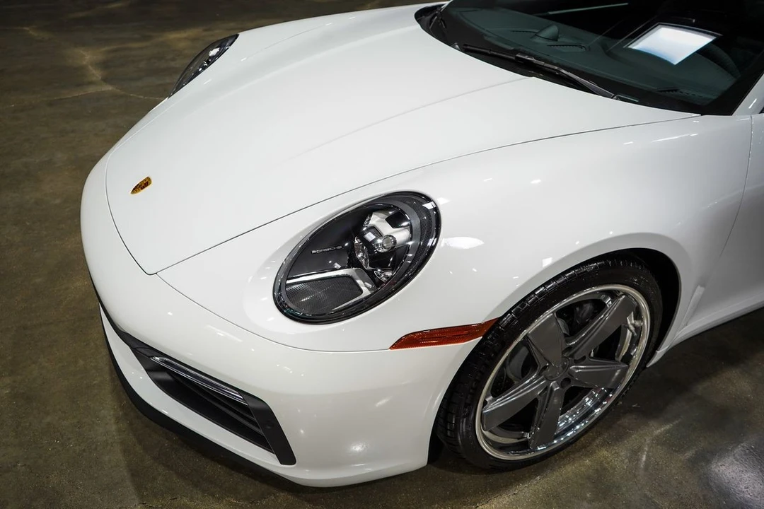 2024 Porsche 992 Carrera T - Image 11 of 21