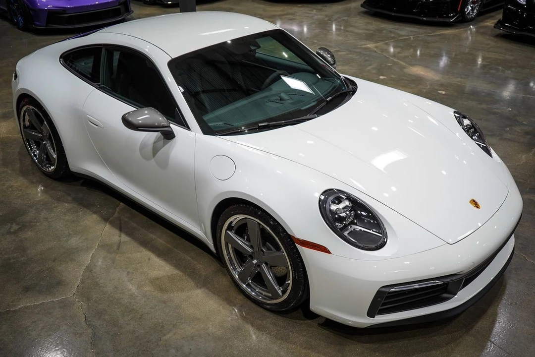 2024 Porsche 992 Carrera T - Image 17 of 21