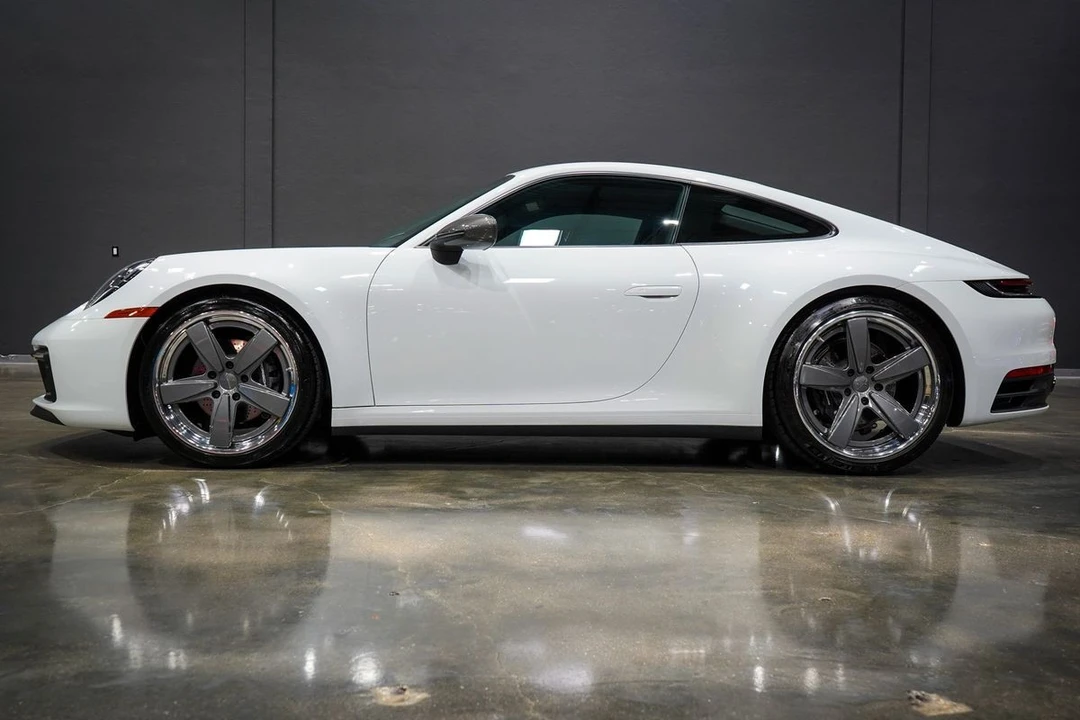 2024 Porsche 992 Carrera T - Image 2 of 21