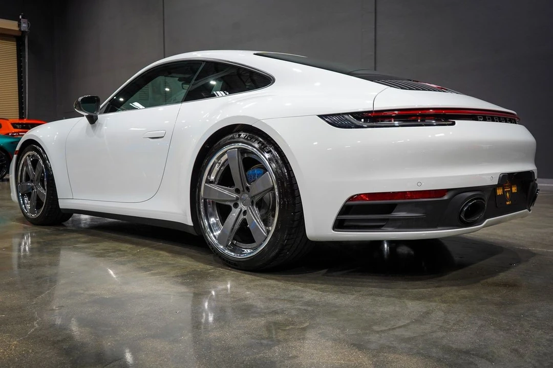 2024 Porsche 992 Carrera T - Image 3 of 21