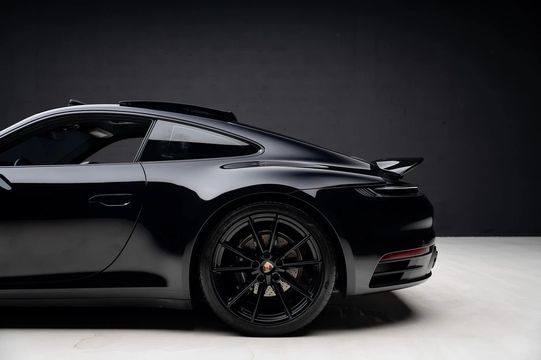2024 Porsche 992 Carrera - Image 20 of 31