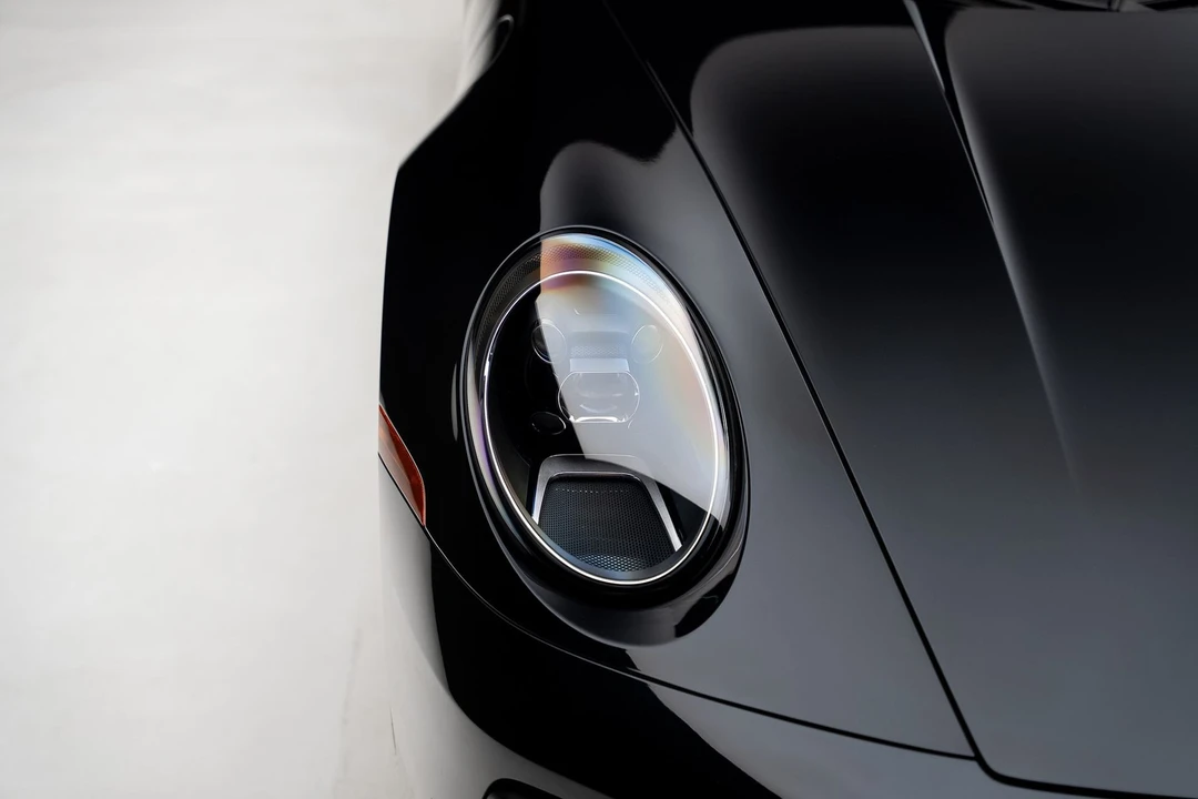 2024 Porsche 992 Carrera - Image 12 of 31