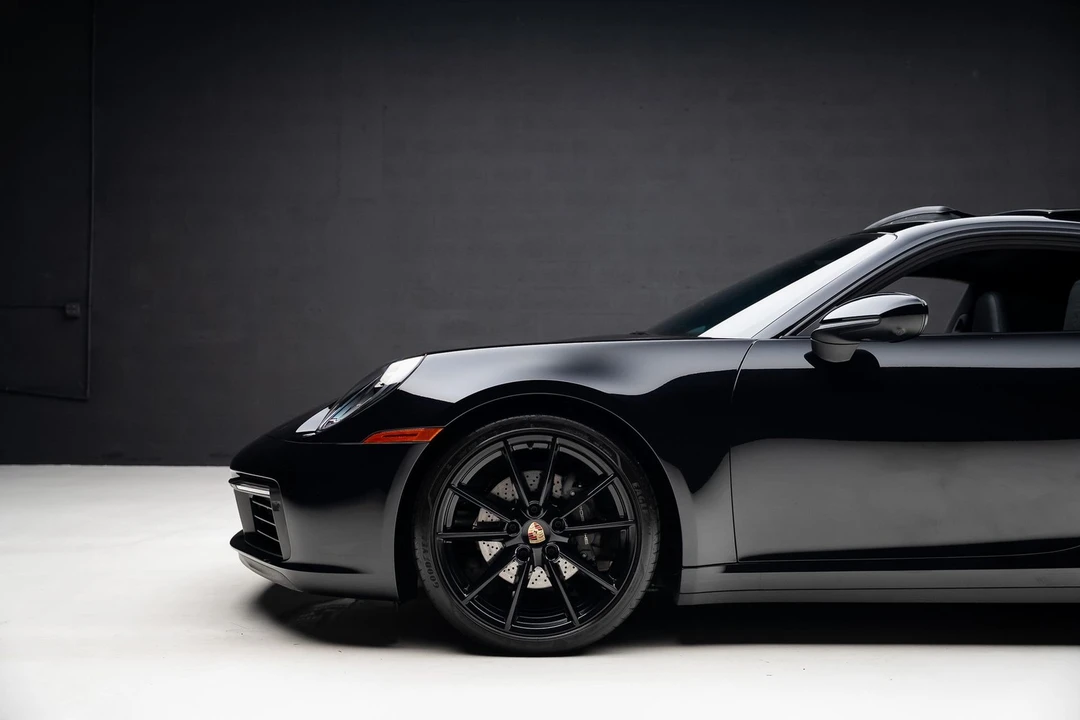 2024 Porsche 992 Carrera - Image 18 of 31
