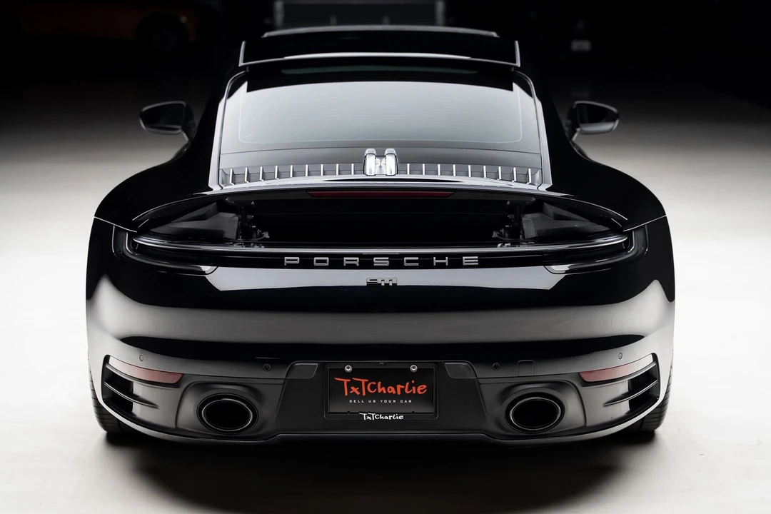 2024 Porsche 992 Carrera - Image 25 of 31