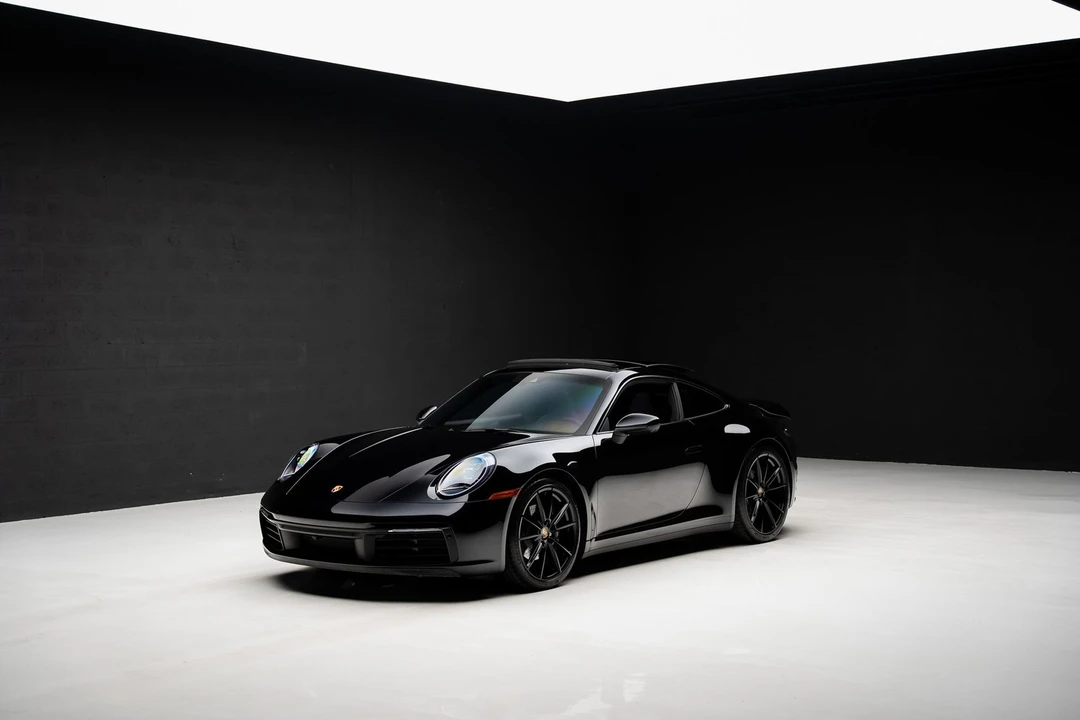 2024 Porsche 992 Carrera - Image 4 of 31