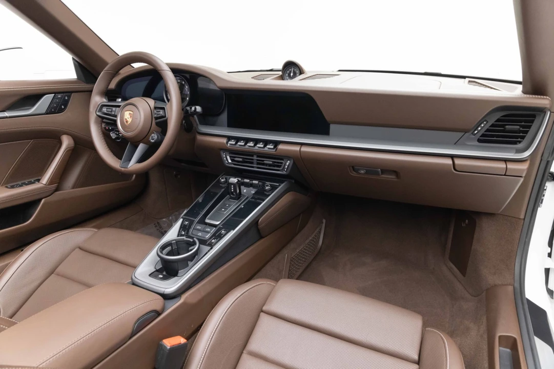 2024 Porsche 992 Carrera - Image 2 of 31