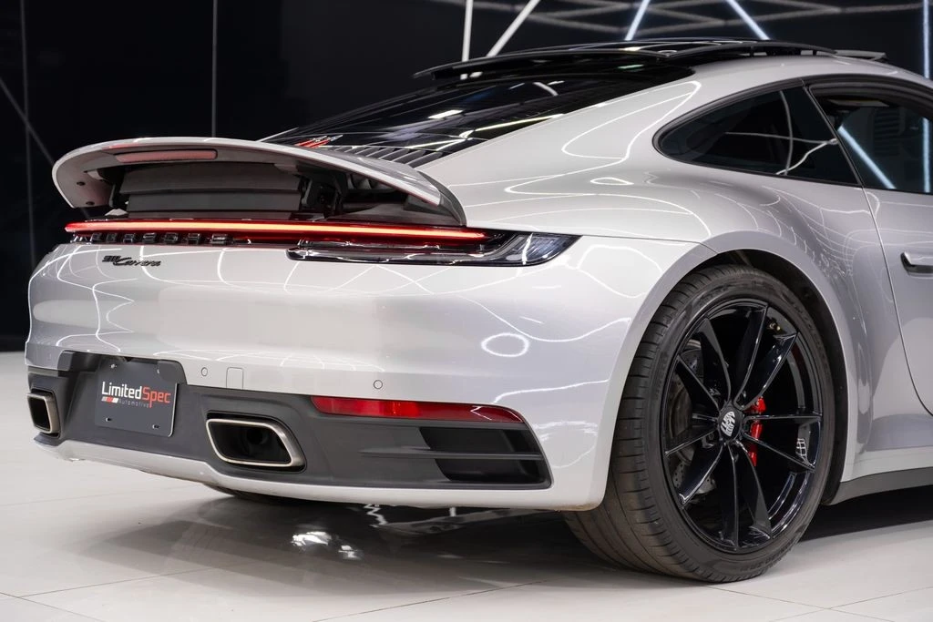 2024 Porsche 992 Carrera - Image 17 of 21