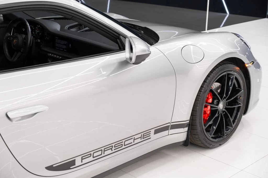 2024 Porsche 992 Carrera - Image 12 of 21