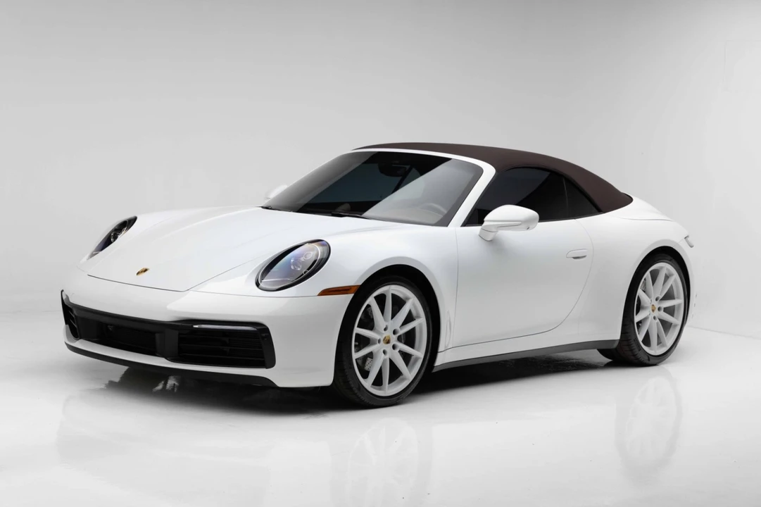 2024 Porsche 992 Carrera - Image 25 of 31