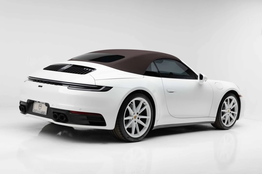2024 Porsche 992 Carrera - Image 27 of 31