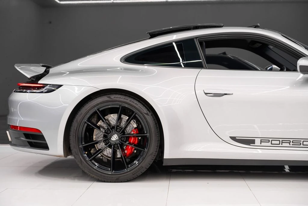 2024 Porsche 992 Carrera - Image 10 of 21