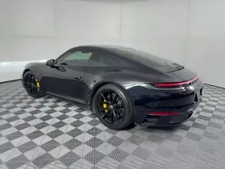 2024 Porsche 992 Carrera 4 - Image 21 of 31