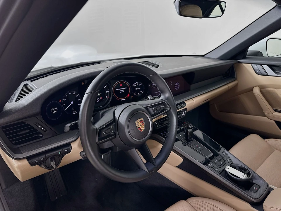 2024 Porsche 992 Carrera 4 - Image 30 of 31