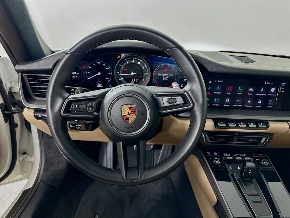 2024 Porsche 992 Carrera 4 - Image 15 of 31