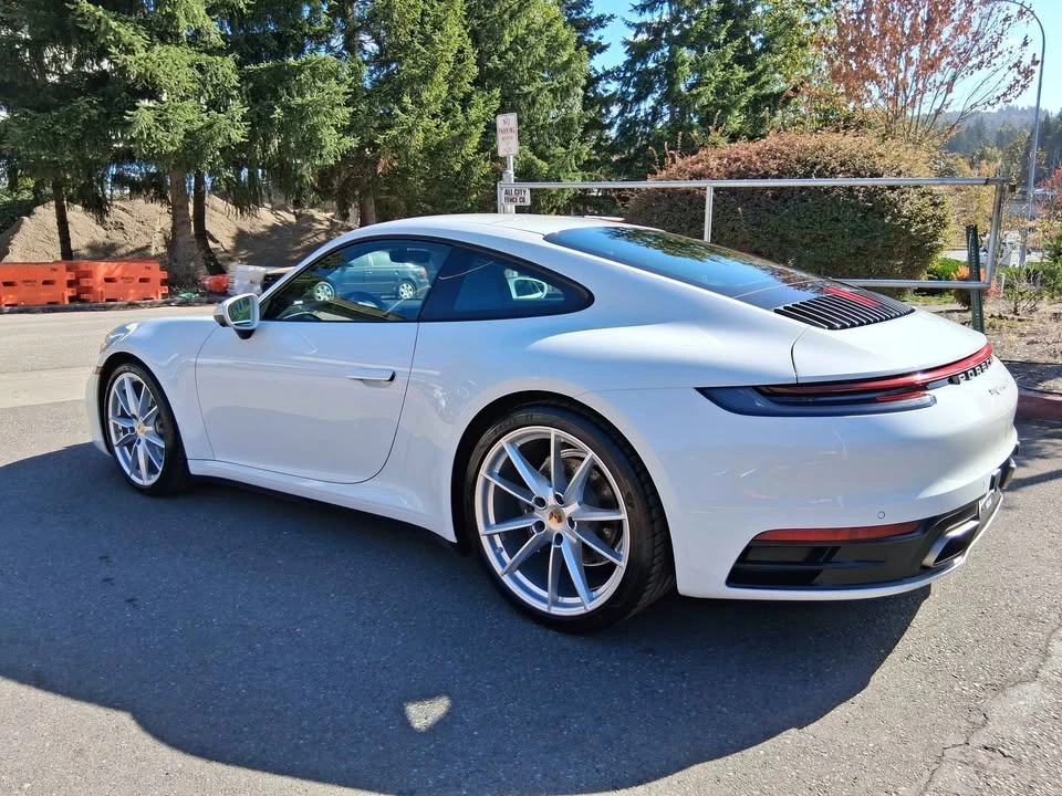 2024 Porsche 992 Carrera 4 - Image 17 of 17