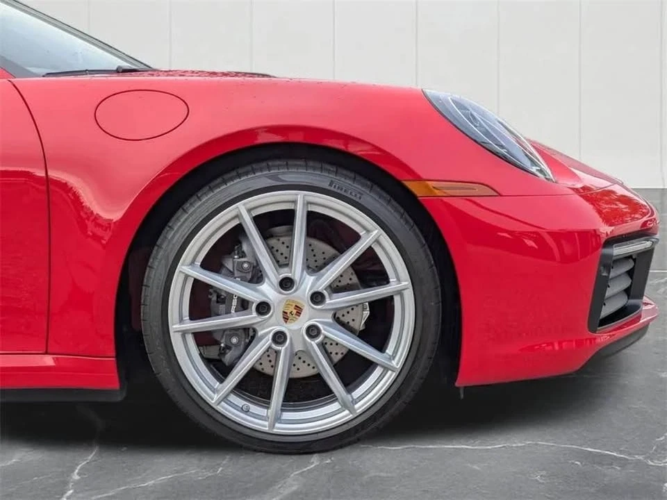 2024 Porsche 992 Carrera 4 - Image 9 of 20