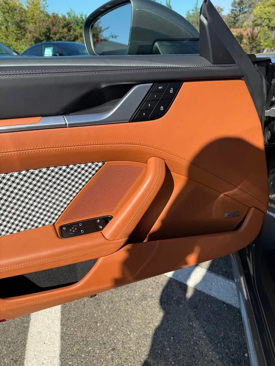 2024 Porsche 992 Carrera 4 - Image 7 of 16