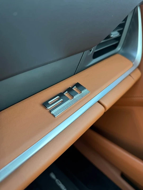 2024 Porsche 992 Carrera 4 - Image 12 of 16