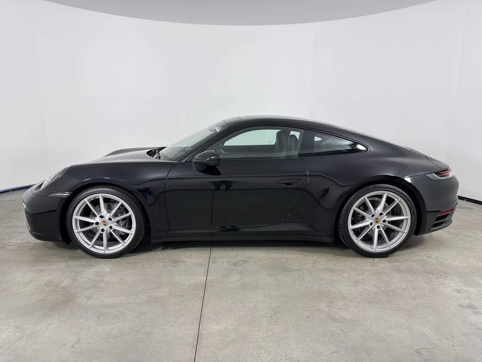2024 Porsche 992 Carrera 4 - Image 2 of 31