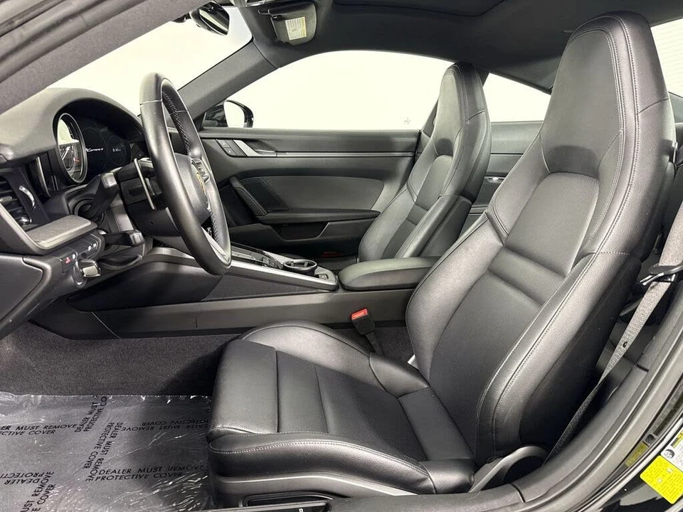 2024 Porsche 992 Carrera 4 - Image 5 of 31