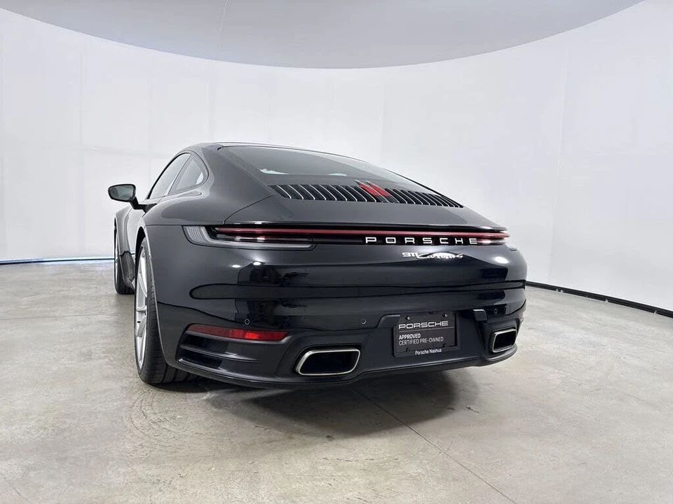 2024 Porsche 992 Carrera 4 - Image 20 of 31