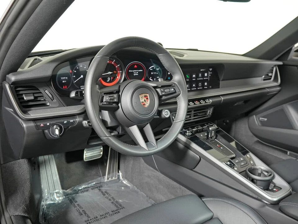 2024 Porsche 992 Carrera 4 - Image 4 of 31