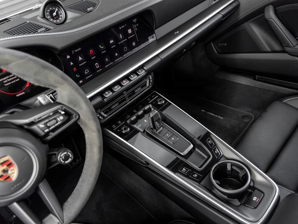 2024 Porsche 992 Carrera 4 - Image 31 of 31