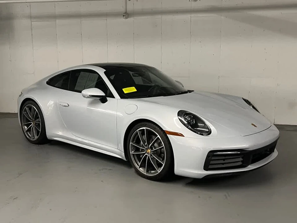 2024 Porsche 992 Carrera 4 - Image 7 of 31