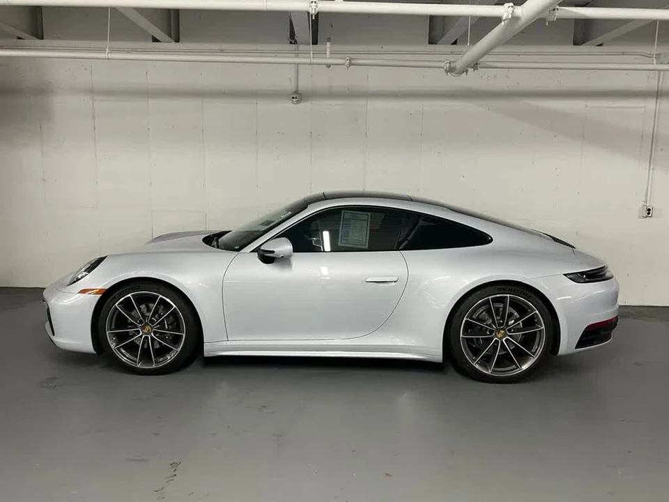 2024 Porsche 992 Carrera 4 - Image 2 of 31