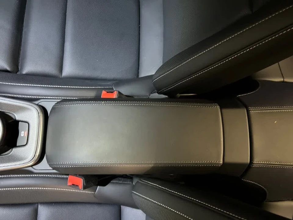 2024 Porsche 992 Carrera 4 - Image 23 of 31