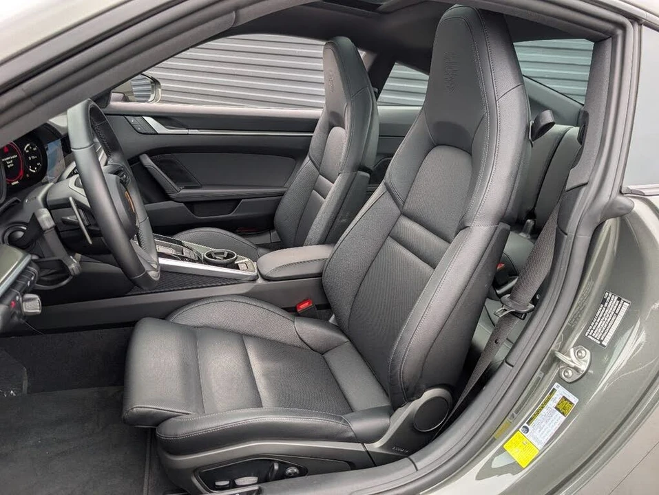 2024 Porsche 992 Carrera 4 - Image 5 of 25