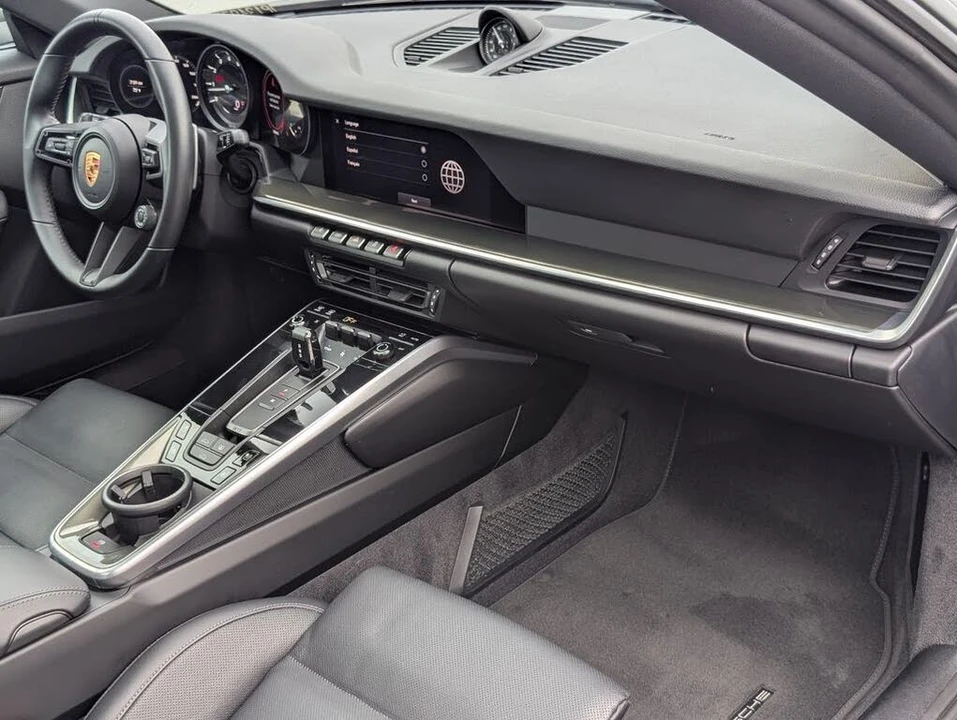 2024 Porsche 992 Carrera 4 - Image 13 of 25