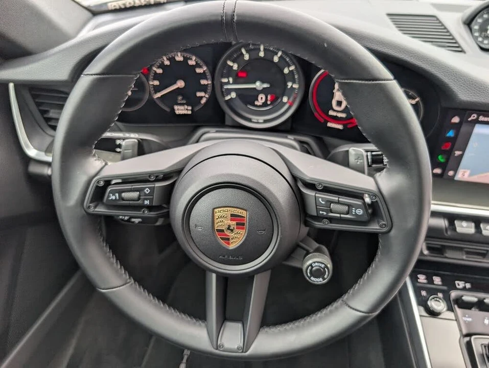 2024 Porsche 992 Carrera 4 - Image 21 of 25