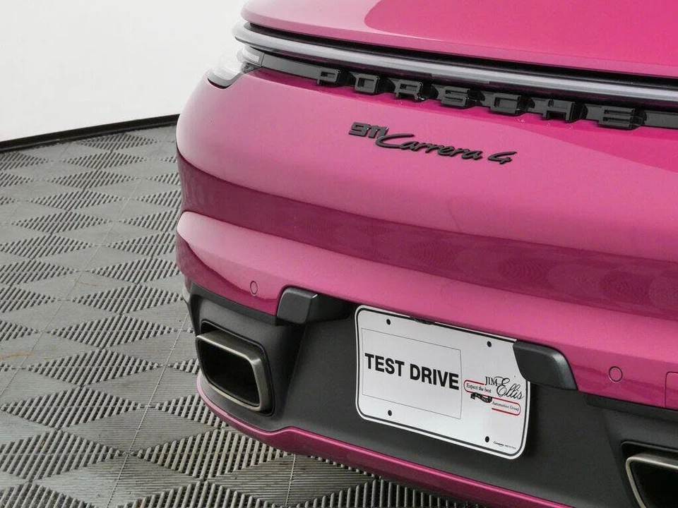 2024 Porsche 992 Carrera 4 - Image 31 of 31