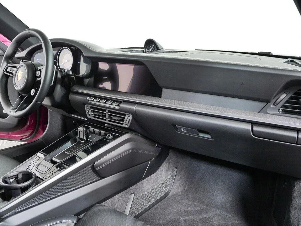 2024 Porsche 992 Carrera 4 - Image 22 of 31