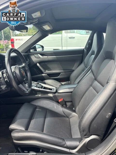 2024 Porsche 992 Carrera 4 - Image 9 of 29