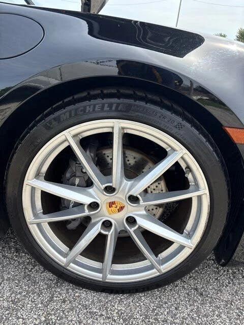 2024 Porsche 992 Carrera 4 - Image 26 of 29