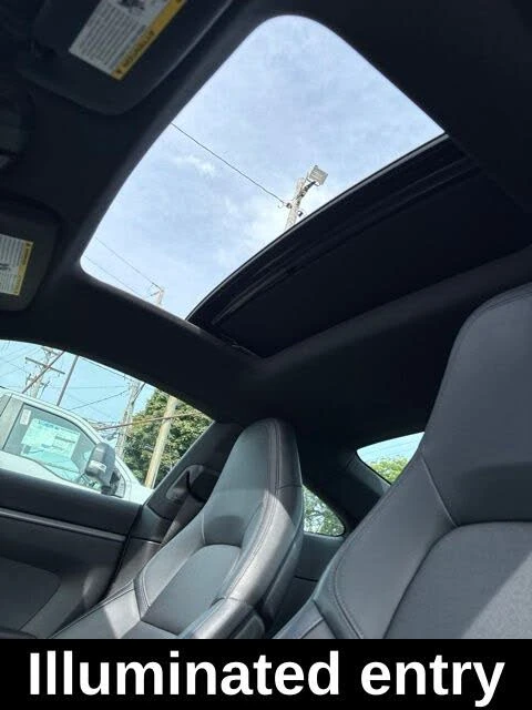 2024 Porsche 992 Carrera 4 - Image 21 of 29