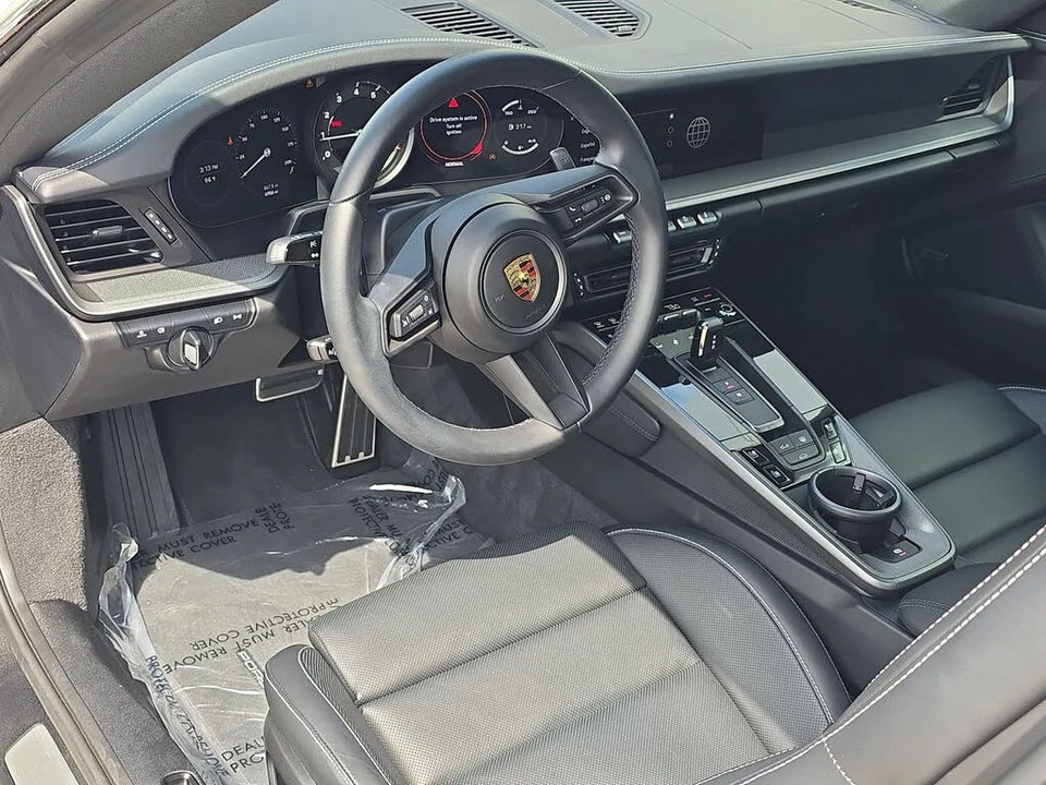 2024 Porsche 992 Carrera 4 - Image 4 of 25