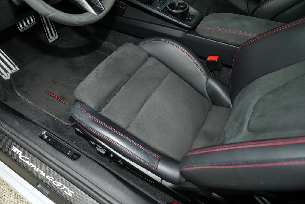 2024 Porsche 911 - Image 22 of 31