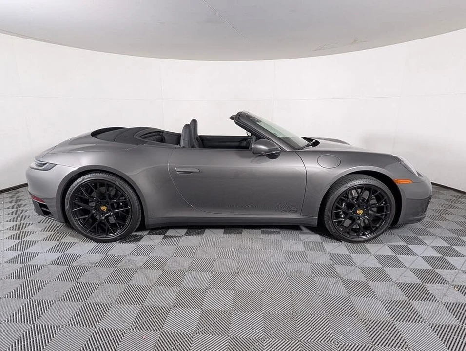 2024 Porsche 992 Carrera GTS - Image 8 of 31