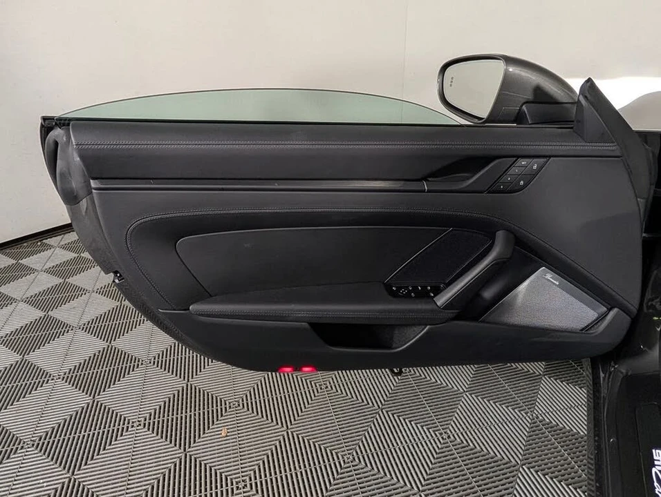 2024 Porsche 992 Carrera GTS - Image 23 of 31