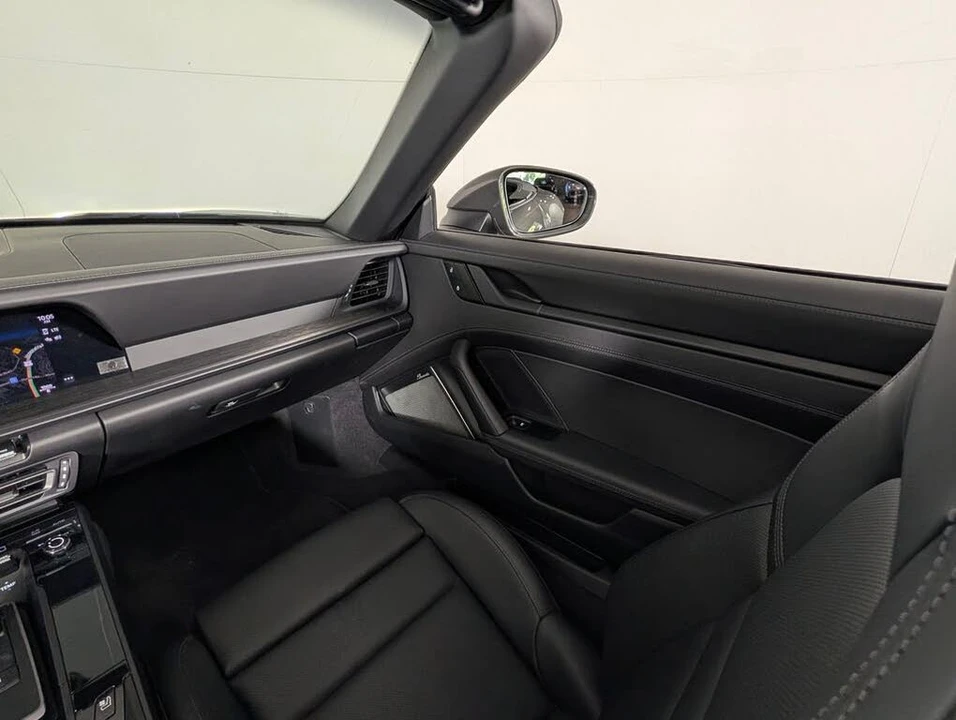 2024 Porsche 992 Carrera GTS - Image 22 of 31