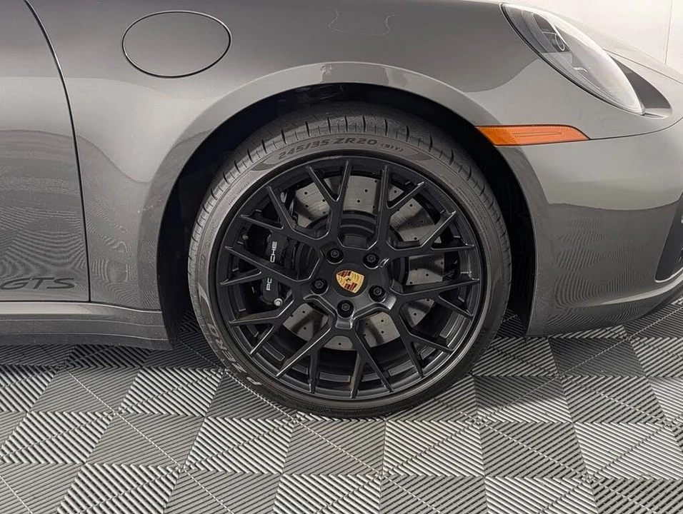 2024 Porsche 992 Carrera GTS - Image 14 of 31